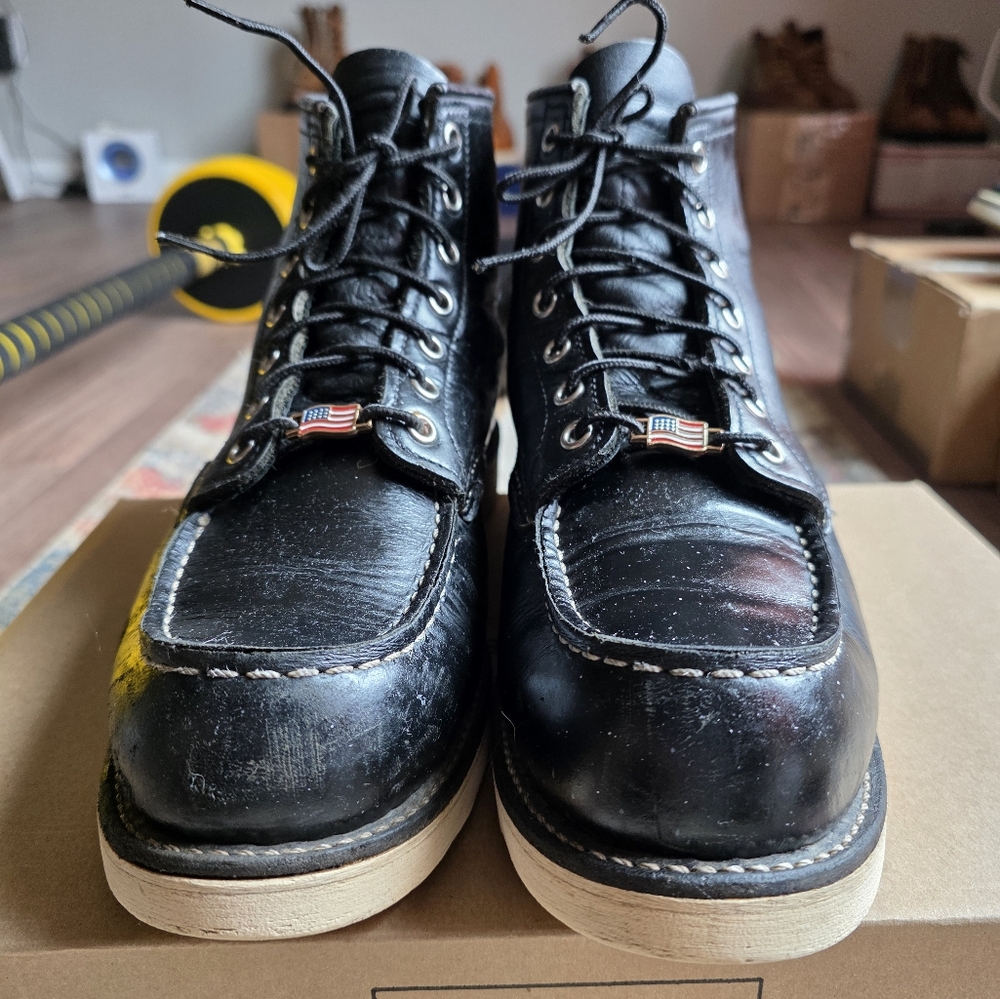 Redwing Man Boots Size 9E